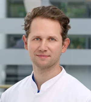 Dr. med. Felix Raff, Oberarzt 1. Medizinische Klinik