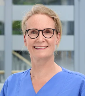 Dr. med. Julia Buschenhenke Geschäftsführende Oberärztin 1. Medizinische Klinik Städtisches Krankenhaus Kiel