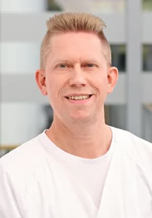 Dr. med. Niko Lorenzen Leitender Oberarzt Kinderklinik und Jugendmedizin Städtisches Krankenhaus Kiel