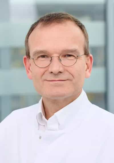 Prof. Dr. med. Burkhard Bewig Chefarzt 4. Medizinische Klinik Städtisches Krankenhaus Kiel