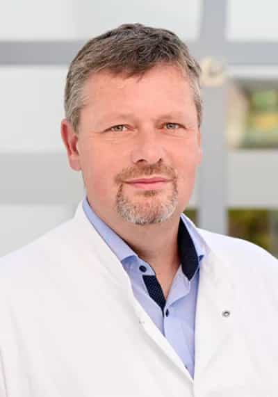 PD Dr. med. Sebastian Ullrich Chefarzt 3. Medizinische Klinik Städtisches Krankenhaus Kiel